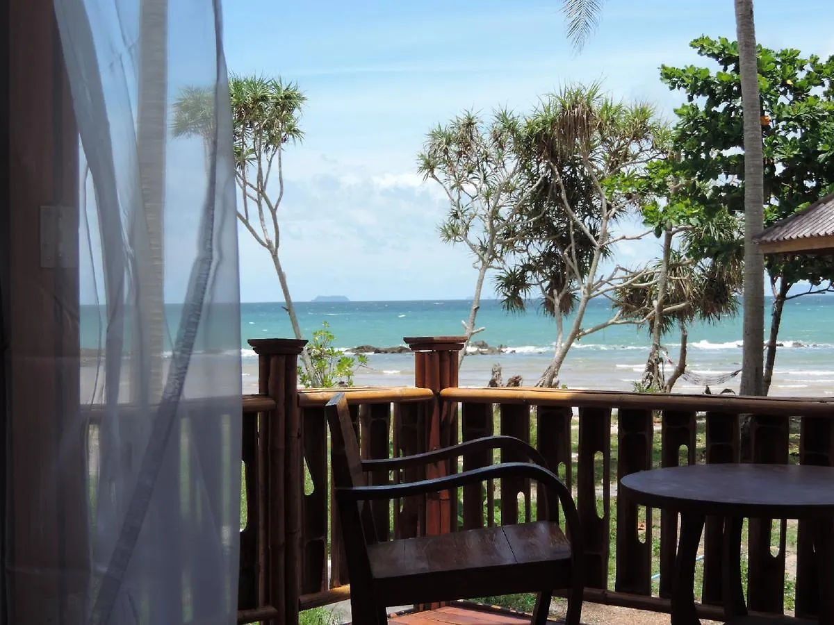 Szálloda Lazy Days Bungalows Ko Lanta