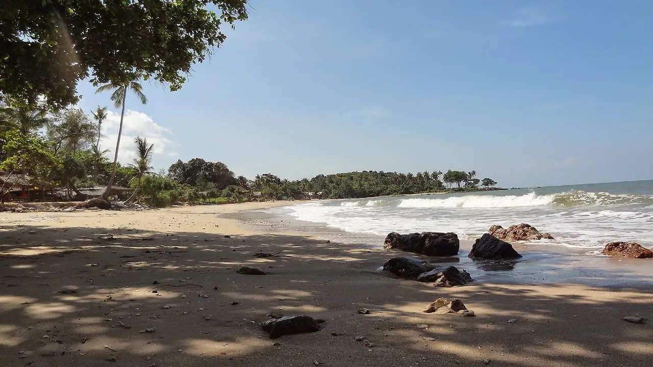 慵懒时光简易别墅旅馆 Ko Lanta