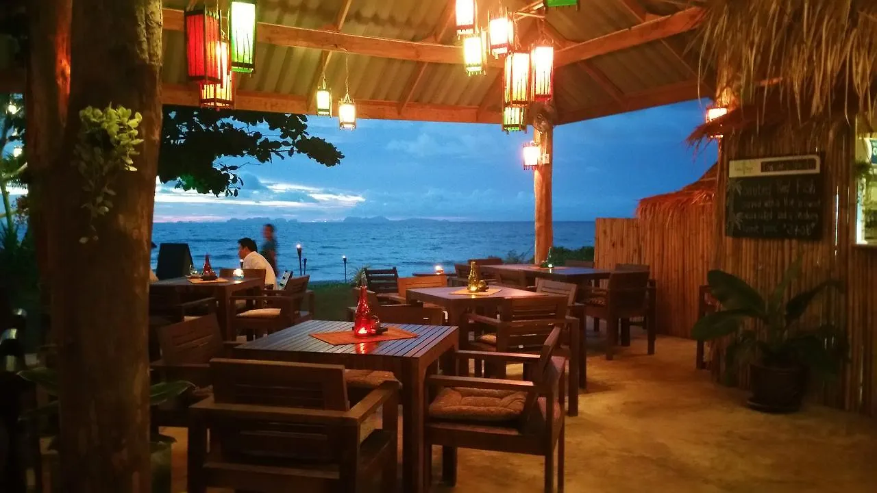酒店 慵懒时光简易别墅旅馆 Ko Lanta