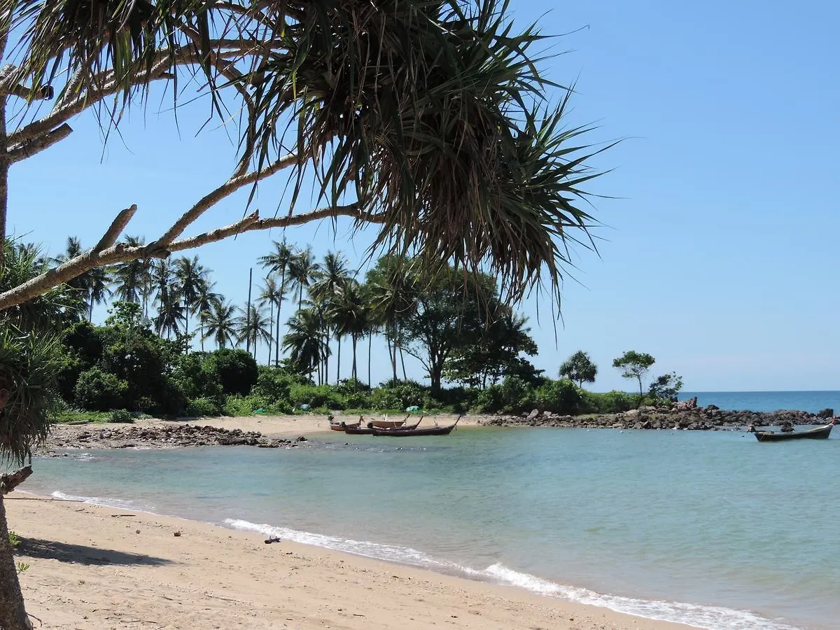 慵懒时光简易别墅旅馆 Ko Lanta