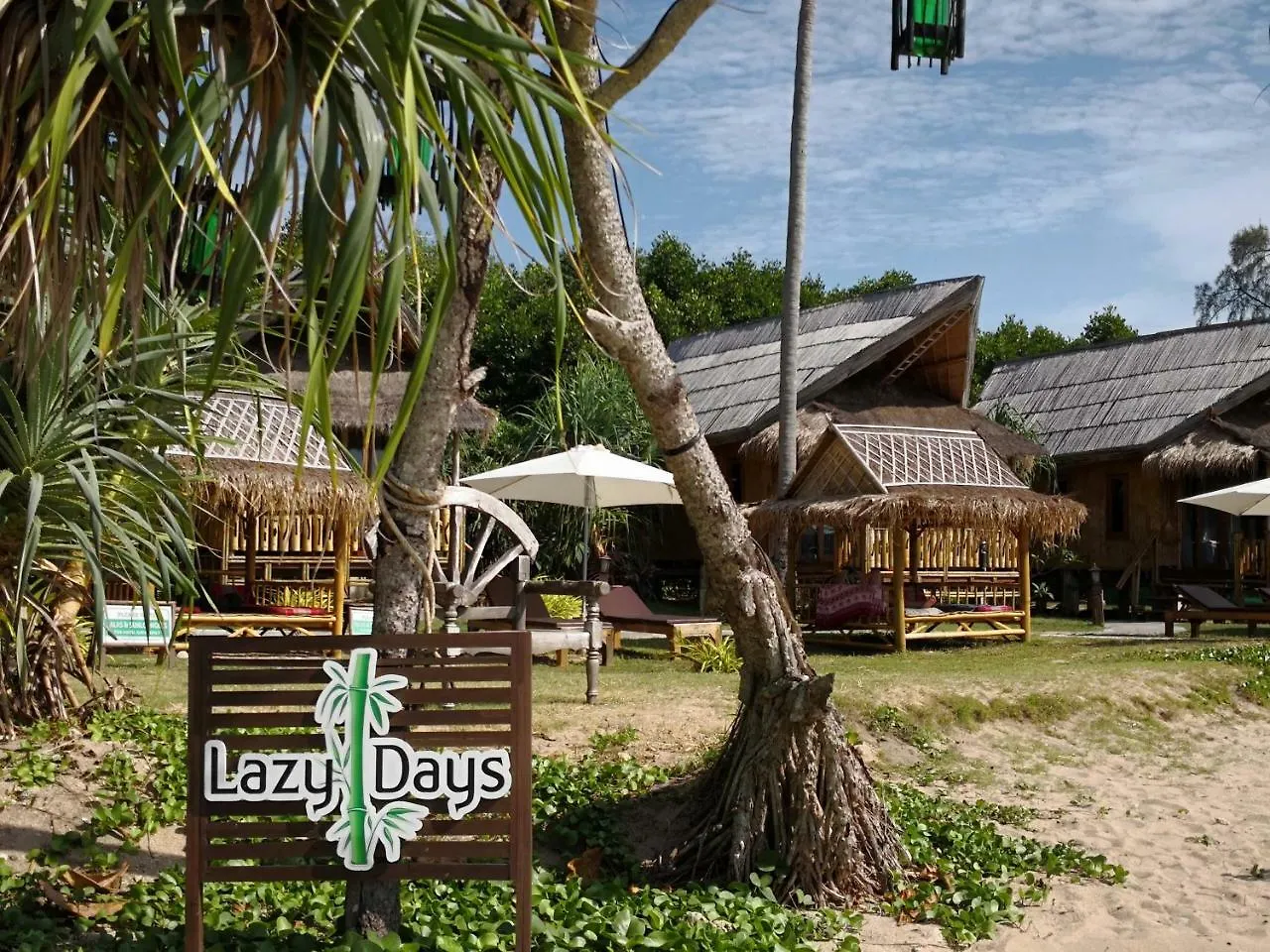 慵懒时光简易别墅旅馆 Ko Lanta 3*,